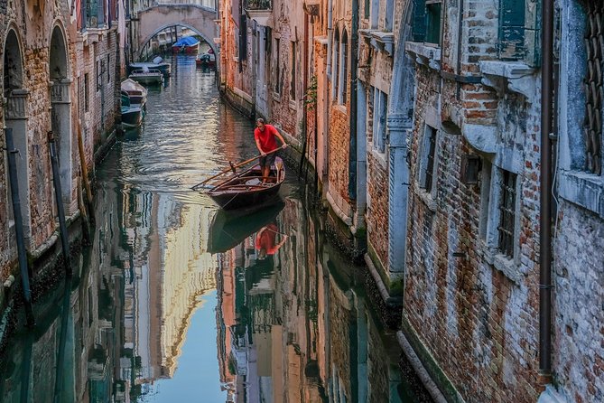3 Hours Private Original Venice Photo Walk - Getting the light right: early mornings help your photos and your sanity