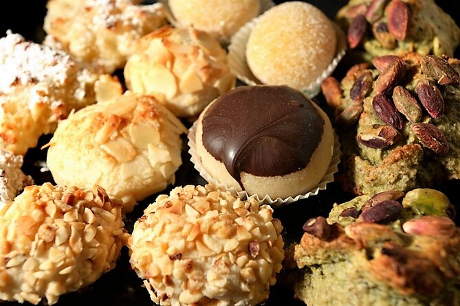 A Sweet Stroll Through Venice: Pastries, Chocolate, and Gelato - Gelateria Gallonetto: Pistachio From Bronte and a Family-Run Finish