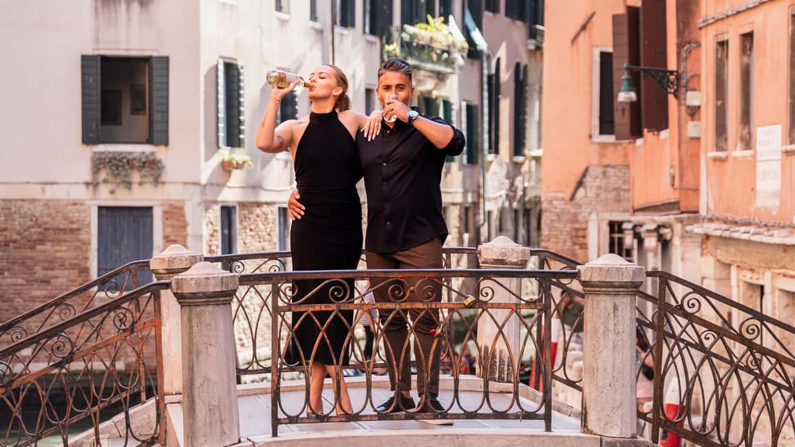 A Unique Photoshoot in Venice - Key things to know before you go
