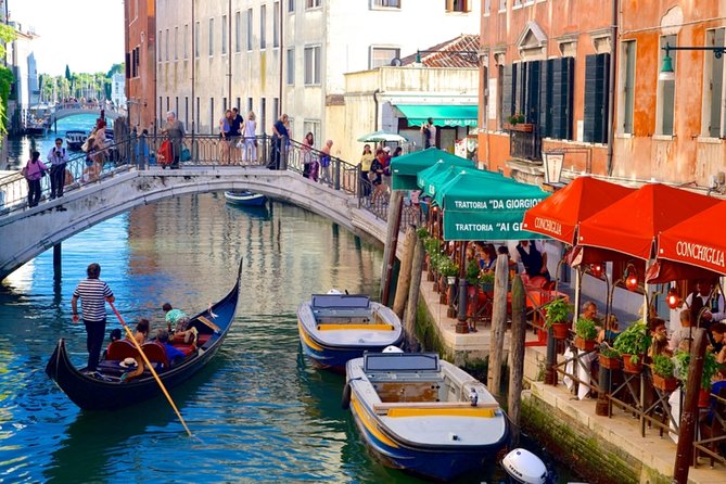 Afternoon in Venice : Basilica + Doge's Palace + Gondola - The “In Between” Walk: Scala del Bovolo and Teatro la Fenice