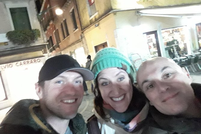 Bacaro Tour : Walk, eat and drink in Venice - Three Bacari Stops: Cicco and Wine the Venetian Way