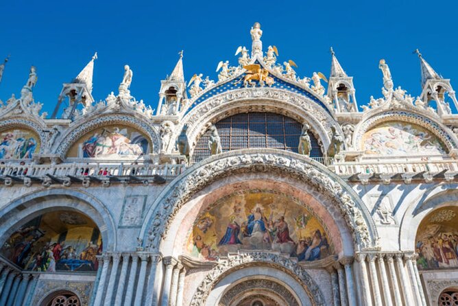 Best of Venice Private Tour: St. Mark's Doge Palace Gondola Ride - Doge’s Palace VIP Entry: Power, Glamour, and the Prison