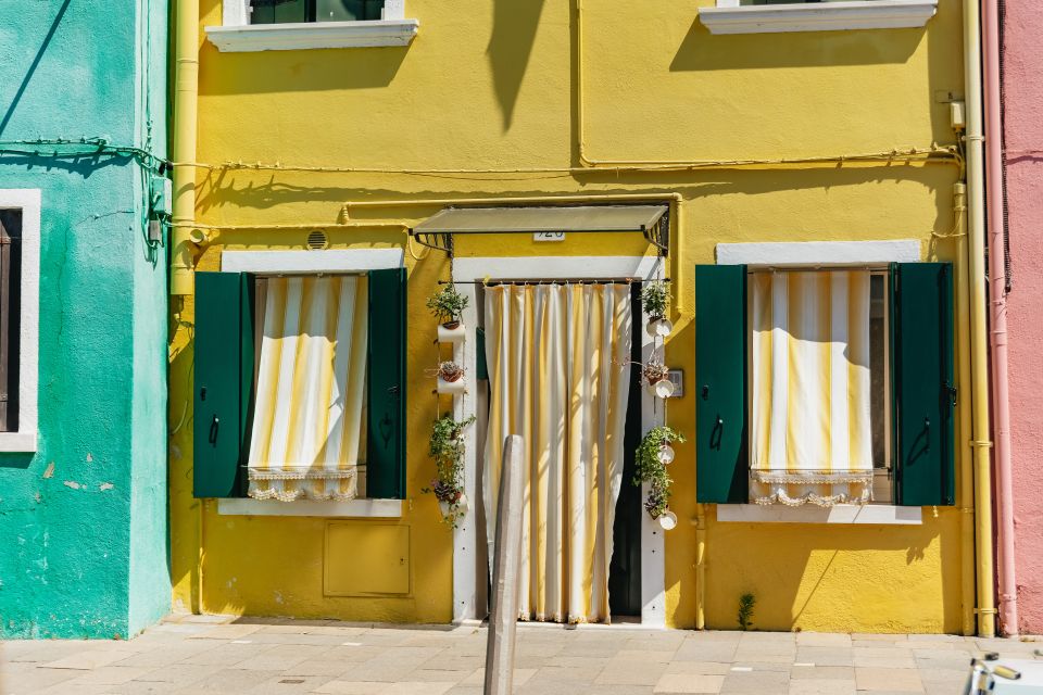 Boat Trip: Glimpse of Murano, Torcello & Burano Islands - Best Time to Book and What to Bring