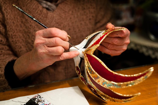 Carnival Treasure Hunt & Mask Painting Workshop - How the Carnival app turns Venice into a game