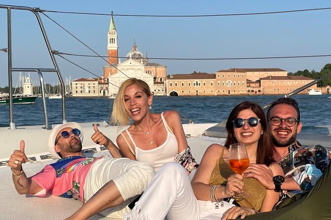Catamaran Spritz Tour - Lido and the return via Sant’Elena and Giardini