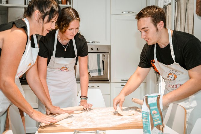 Cesarine: Market Tour & Cooking Class at Local's Home in Venice - Should you book the Cesarina market tour and cooking class?