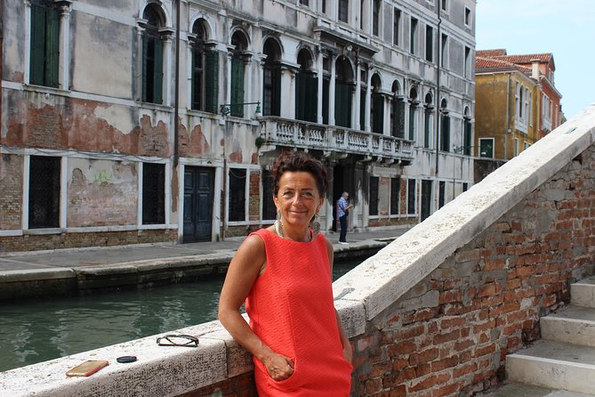 Discover Venice at sunset - Basilica di San Marco, Doge’s Palace, and Torre dell’Orologio Stories