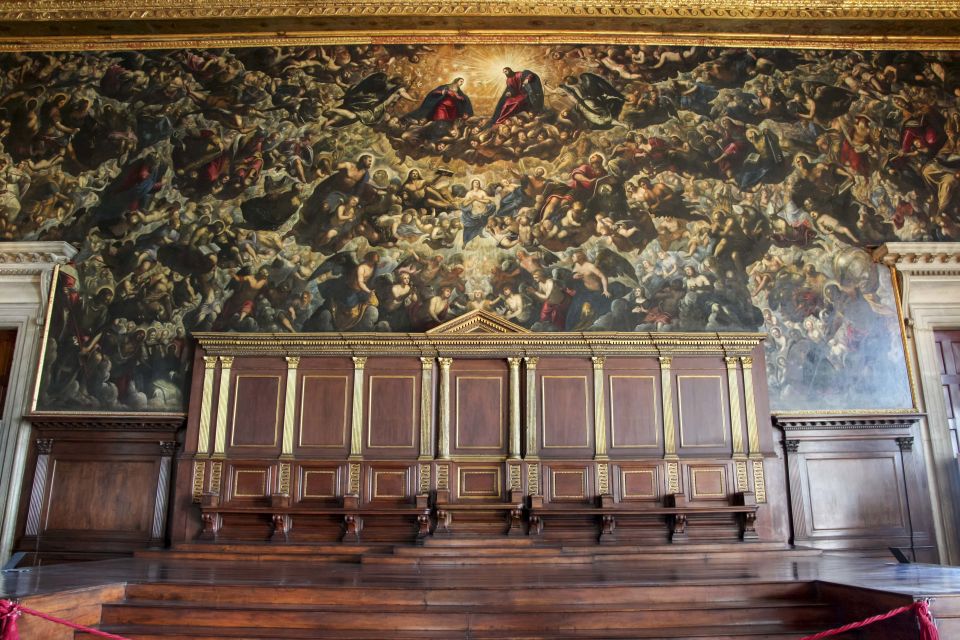 Doge's Palace Skip-the-Line Guided Tour - The Doge’s apartments and courtyards: opulence you can actually spot