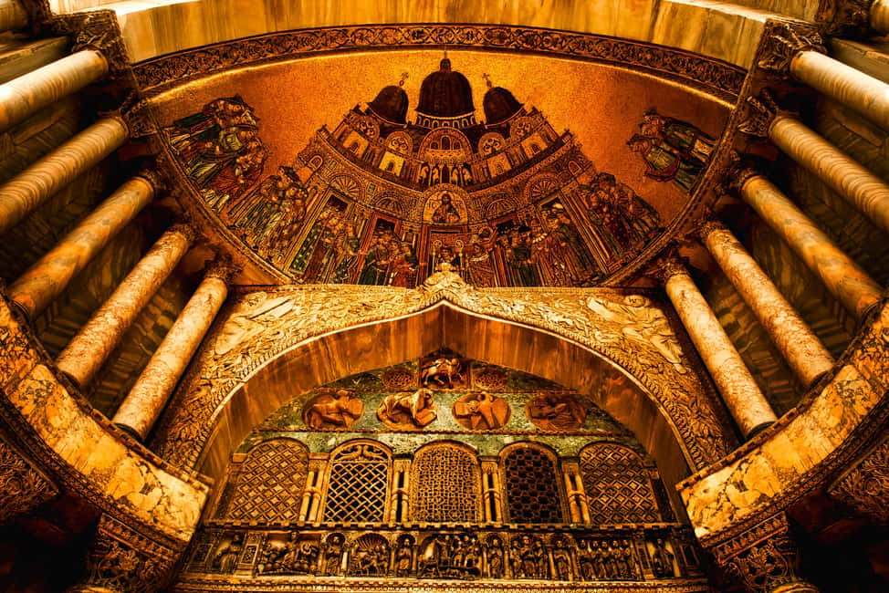Doge’s Palace & St. Mark’s Basilica Tickets + Tour Options - Small practical tips that make it smoother