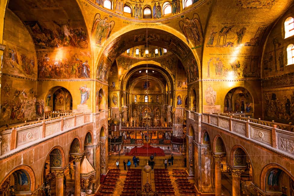 Doge’s Palace & St. Mark’s Basilica Tickets + Tour Options - Doge’s Palace: power, prison, and the Bridge of Sighs effect