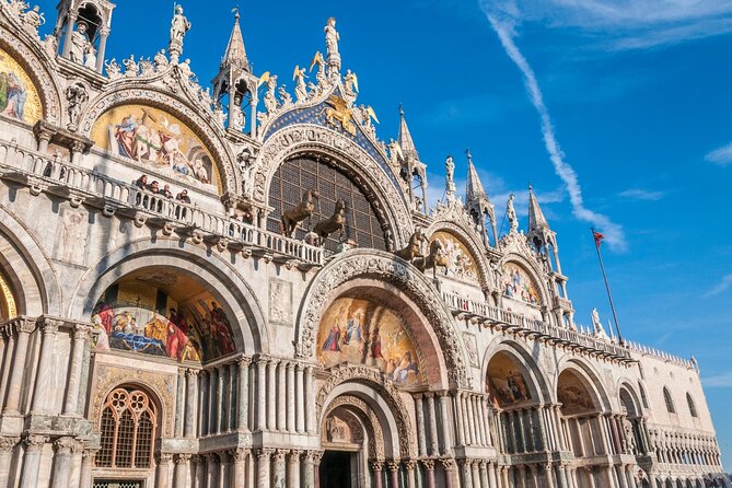 Doge’s Palace Tour, Prisons, Bridge of Sighs & Gondola Ride - Palazzo Ducale: Venetian Gothic Power Rooms and What to Look For