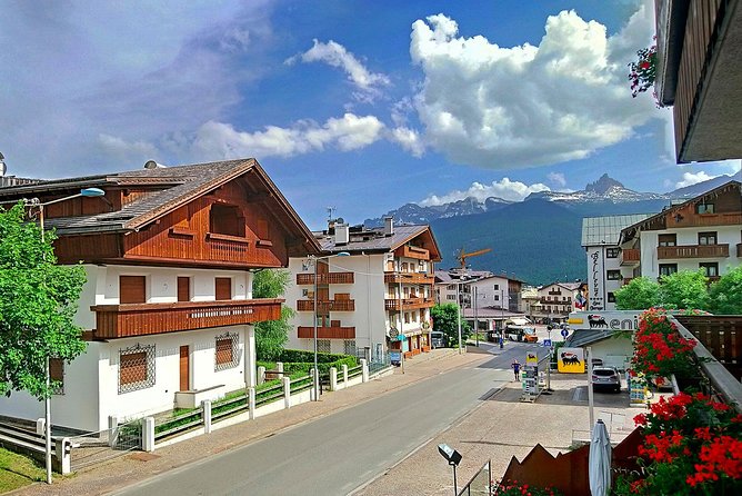 Dolomites Private Tour from Venice - Getting Out of Venice: The Start Point and Why It Matters