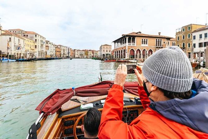Enchanting Venice: City Walk & Majestic Gondola Ride! - A Smart Way to Orient Yourself in Venice