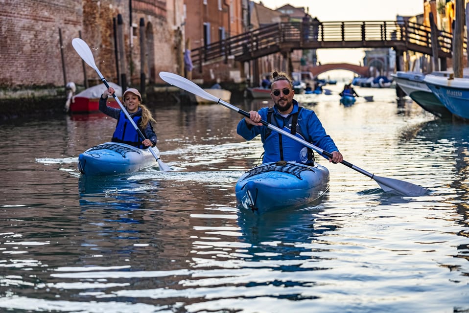 Family Kayaking Tour: Discovering Venice - From the rowing club dock: where the tour actually starts