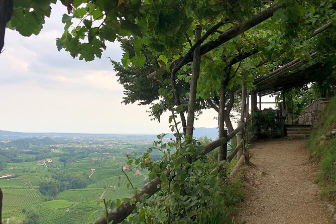 Food and Wine Tour on the Prosecco Hills from Venice - Follina: a medieval monastery and quiet hill-town rhythm