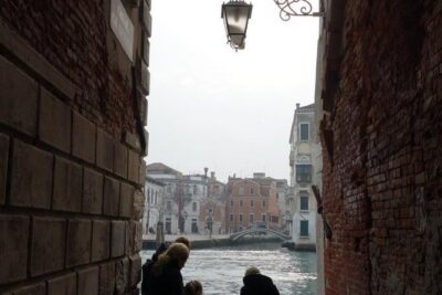 FriendInVenice: Experience the True Venice with a Private Tour - How the 2-Hour Route Works: Venezia to Rialto Bridge