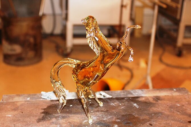 Full-day excursion to Murano, Burano and Torcello from Venice Train Station - Murano glass: the 15-minute demo and the time pressure