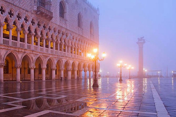 Ghosts of Venice - Discovering the Unknown - Meeting near Bacino Orseolo: where the tour’s pace starts