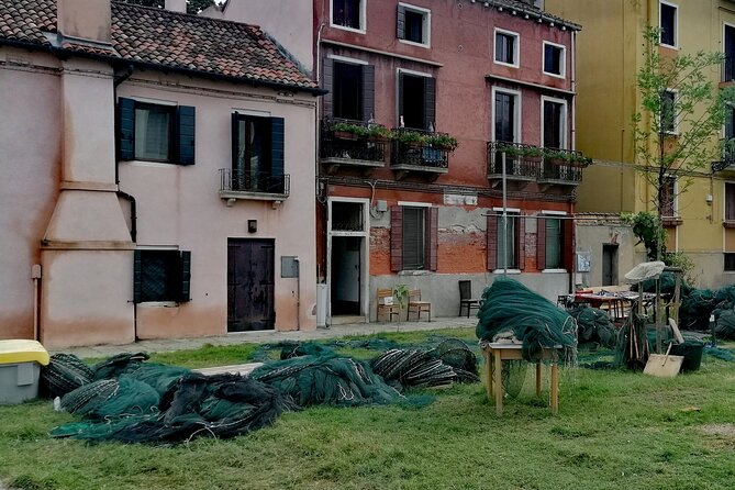 Giudecca Island Discovery Tour - Key highlights you’ll notice right away