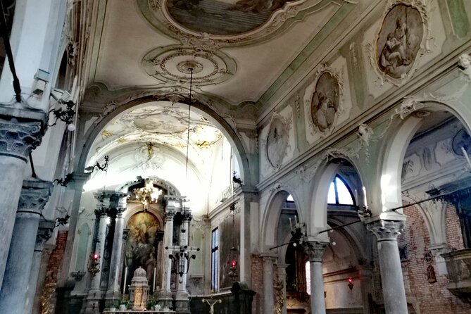 Giudecca Island Discovery Tour - From Zattere to the lagoon: logistics that matter less than you think