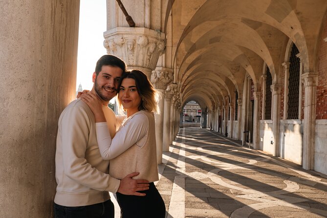 Glam photoshoot in hidden Venice! (up to 4) - Key things you should know before you go