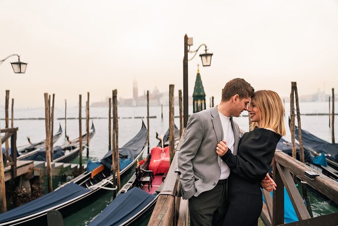 Glam photoshoot in hidden Venice! (up to 4) - Stop 1: Piazza San Marco, Doge’s Palace energy, gondola views
