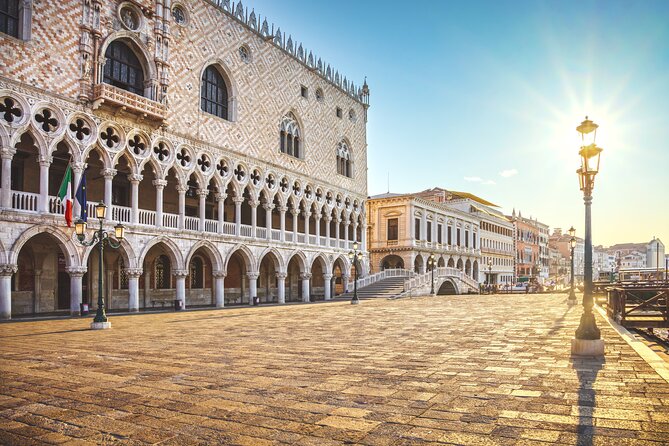 Grand Luxury Venice Tour by Boat and Gondola - Skip the Crowds! - Who should book this tour