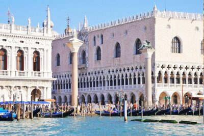 Great Venice St Mark's Square & Doge's Palace Guided Tour for Kids & Families - What makes the guiding feel kid-proof (from the guide names to the extra touches)