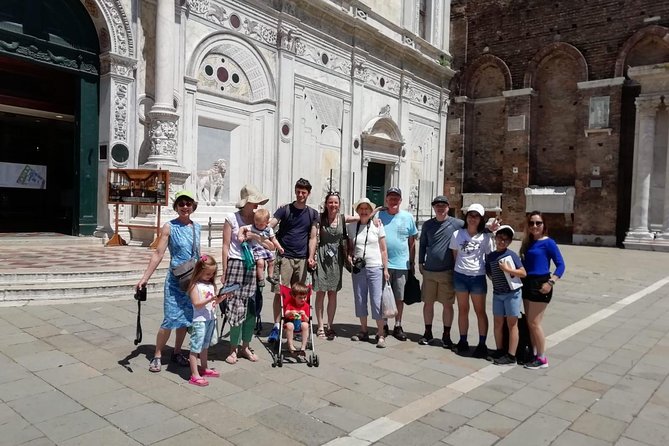 Guided Sightseeing Tour of Venice Highlights for Kids & Families - Rialto Bridge: Souvenirs, Views, and a Marco Polo Story Hook
