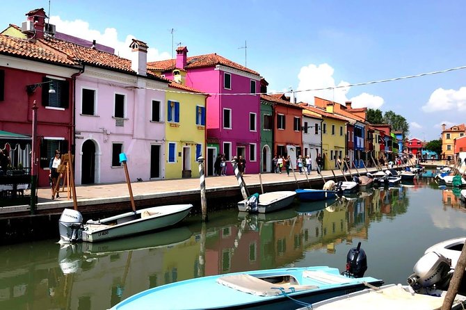 Half-Day Motorboat Cruise to Venice Lagoon Islands Murano and Burano - Murano in one hour: the glass workshop stop and 15-minute demo