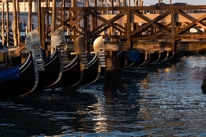 Hidden Venice Photo Tour with your phone! - Who Should Book This Phone Photo Tour (and Who Might Skip It)