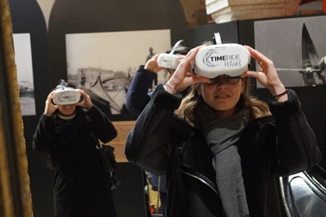 History Gallery: Venice in the Past 3D Experience - What the sectioned gondola adds (beyond the VR)