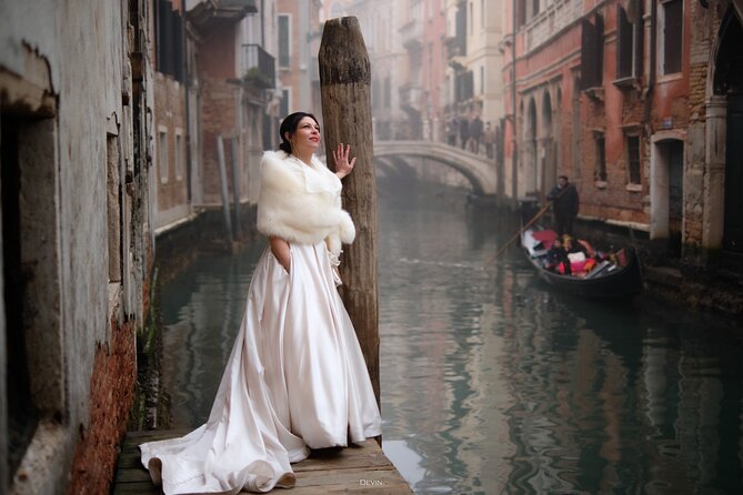 Iconic Photos and Adventure in Venice - Santa Croce’s Old-Quarter Lanes: Where the Real Venice Looks Real