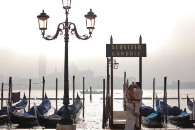 Iconic Photos and Adventure in Venice - Rialto Bridge Photo Time: Iconic by Design, Not by Accident