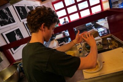 Make Pasta Carbonara from Scratch in a Jazz Club in Venice - Dinner, Wine, and the Venice Timing Trick