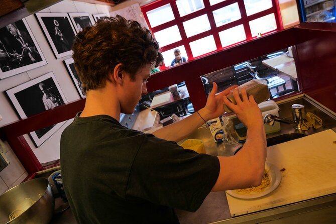 Make Pasta Carbonara from Scratch in a Jazz Club in Venice - Dinner, Wine, and the Venice Timing Trick