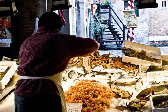 Market Tour and Dining at a Local's Home in Venice - Cook Like a Venetian: Show Cooking at the Home Table