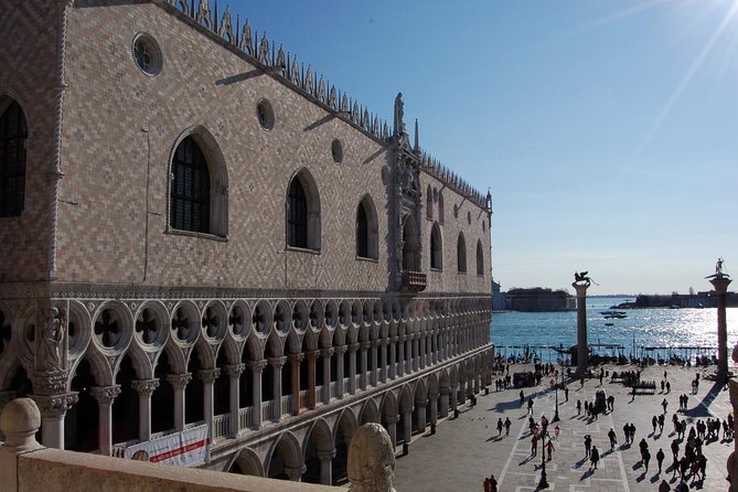 Morning Venice Walking Tour plus Doge's Palace Guided Visit - A 9:00 a.m. Venice plan that actually makes sense