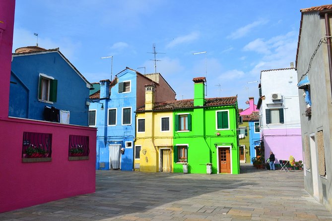 Murano and Burano Islands Semi-Independent Tour - Price and value: what $34 gets you (and what it doesn’t)