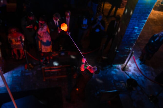 Murano Glass Blowing Demonstration - The Glass Cathedral - The good, the mixed, and how to choose your expectations