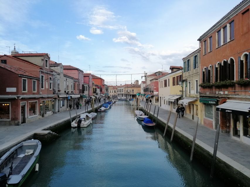 Murano: Glass Lampwork Workshop and Walking Tour - Two Hours on Murano: Short, Focused, and Craft-Heavy