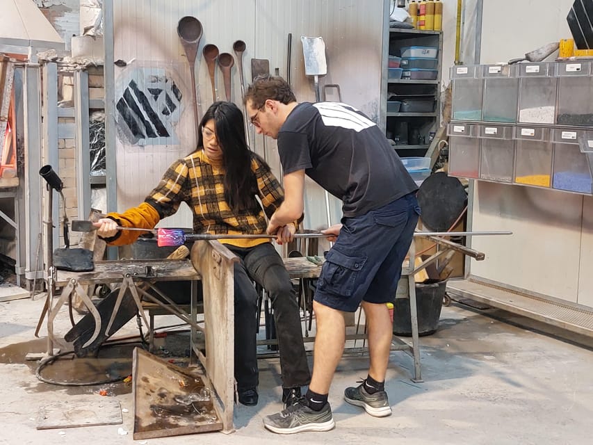 Murano: In Depth Glass Factory Guided Tour - Small group rules that keep the tour safe (and better)