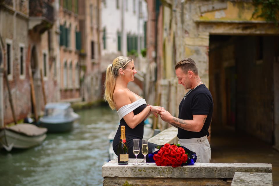 Photoshoot in Venice: Your Story, Our Lens - Book Now! - Starting at Rialto Bridge (Not “Somewhere Near Rialto”)