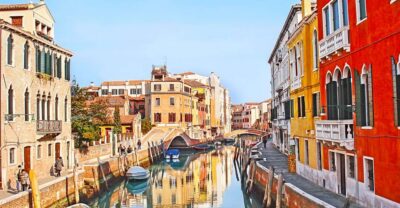 Private Art & Culture Tour in Dorsoduro and Academia, Venice - The meeting point and start: Ca Maria Adele to the Santa Maria della Salute area