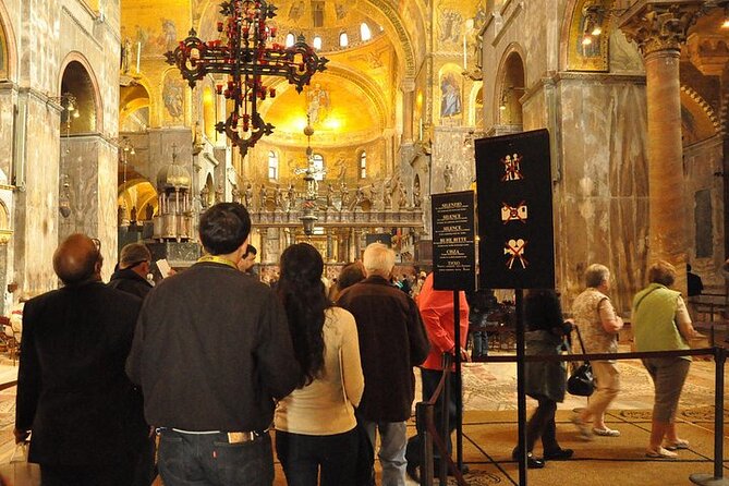 Private Best of Venice Walking Tour with St Mark's Basilica - Group Size, Headsets, and Pacing: How the Tour Feels Day to Day