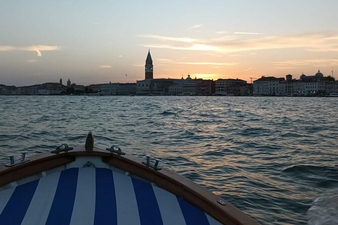 Private boat tour to the islands of Venice - Starting at Fondamente Nove: an easy way to begin your lagoon day