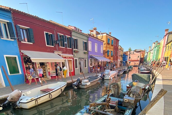 Private boat tour to the islands of Venice - Stop 3: Murano glass furnaces and the master glassmaker moment