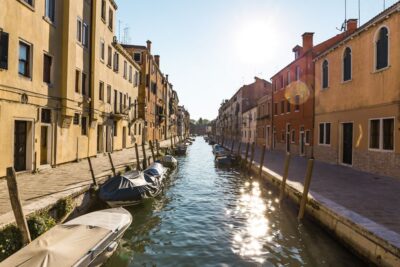 Private Cruise: Venice Viewed by the Water - The 1-hour route: Grand Canal, then smaller canals