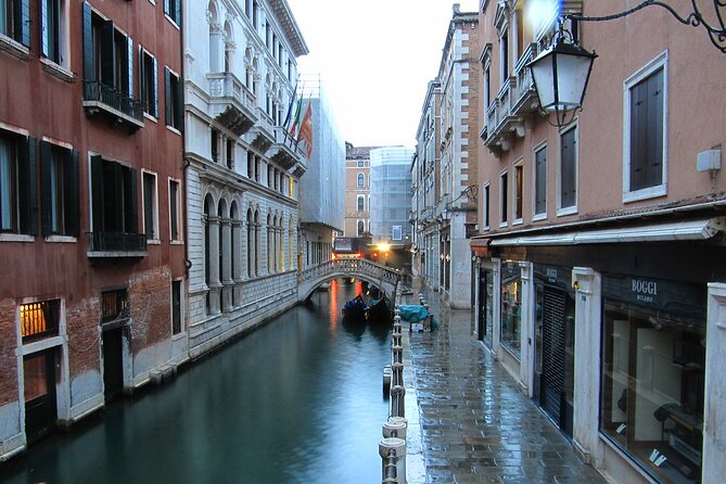 Private Full Day Tour from Milan to Venice with local tour guide and fast train - Lunch and Afternoon Free Time: How to Use the 3-Not-1 Rule