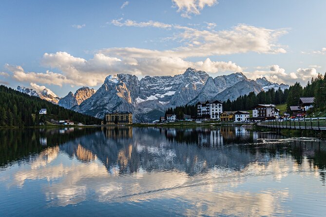 Private Guided Tour in the Dolomites from Venice - Lago di Braies: the most photographed lake, and how to plan your time